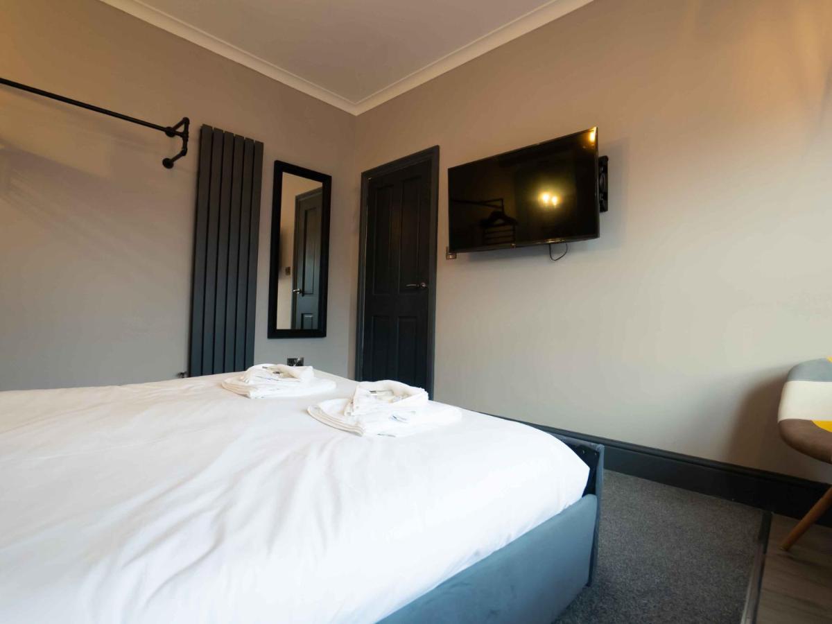 Pass The Keys Amazing, Newly Renovated 5Bedroom House Sleeps 10 Scarborough Dış mekan fotoğraf